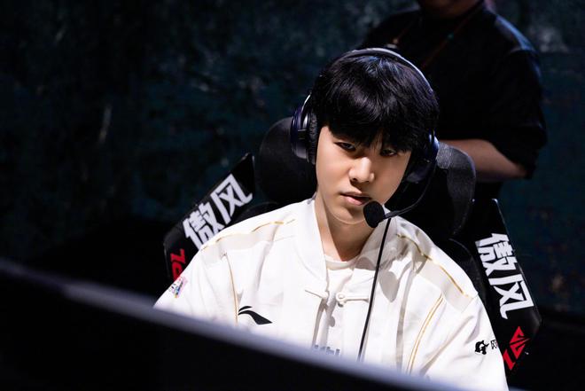 IG - WBG BO3：比赛回顾与IG失利的深度剖析